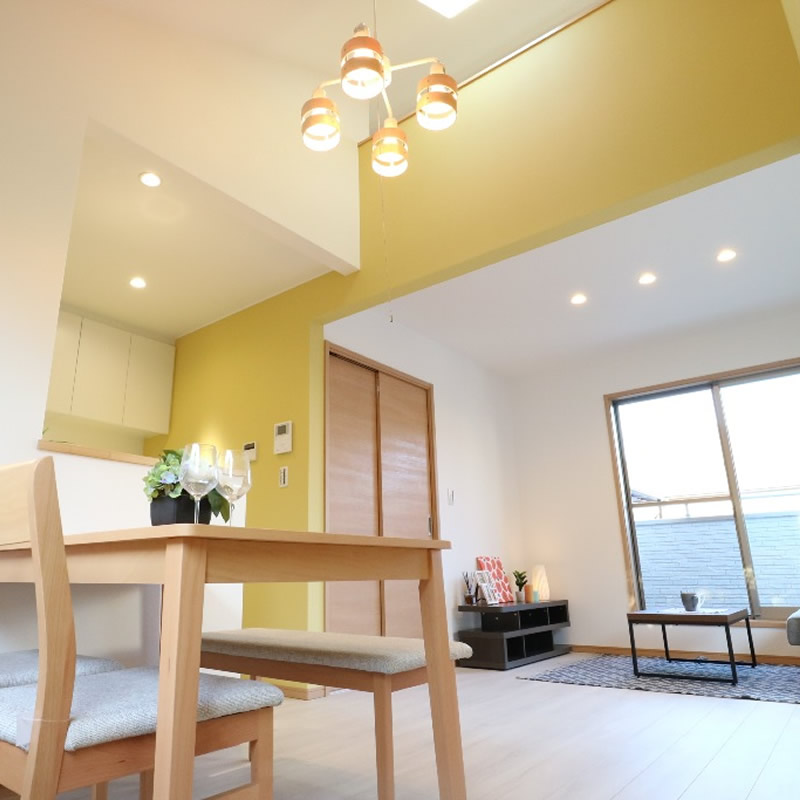 リビングダイニング